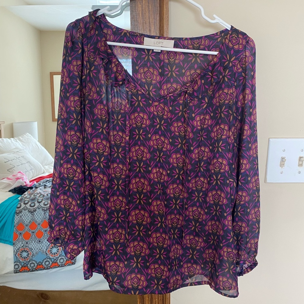 Patterned Ann Taylor LOFT blouse